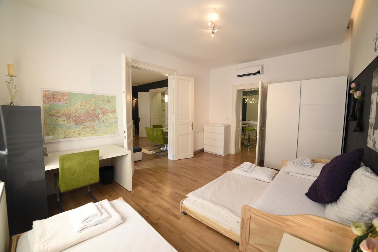 Secret Garden Apartment ซาเกร็บ ภายนอก รูปภาพ