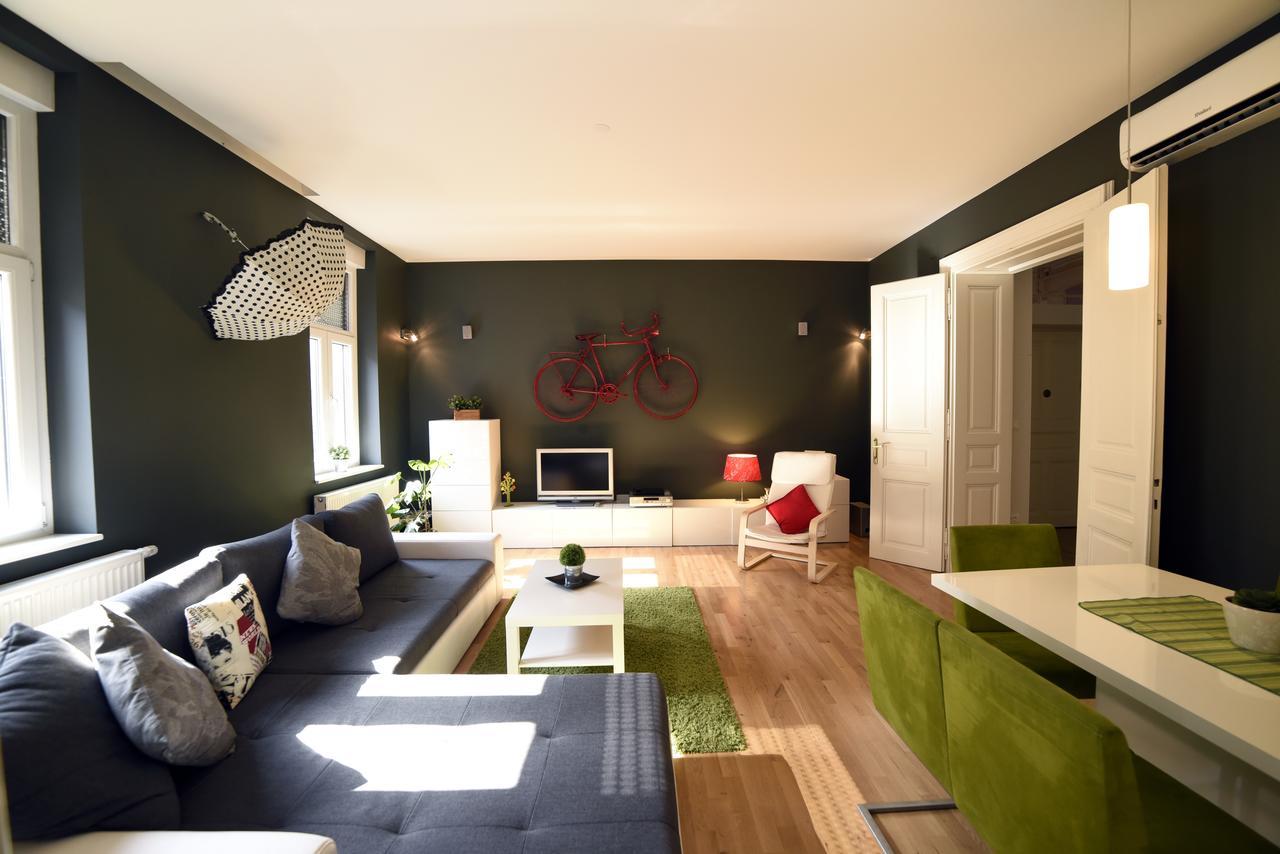 Secret Garden Apartment ซาเกร็บ ภายนอก รูปภาพ